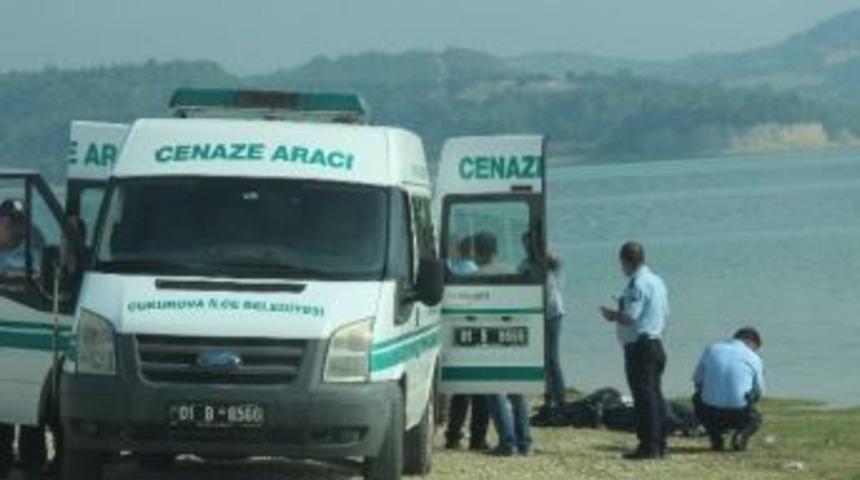 Gece G&ouml;lete Girdi Boğuldu