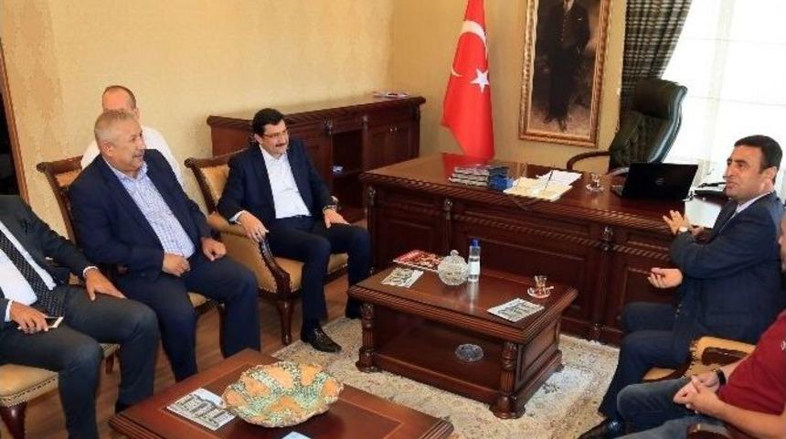 Başkan Mustafa Ak, Ke&ccedil;i&ouml;ren&rsquo;in Yeni Kaymakamını Ziyaret Etti.