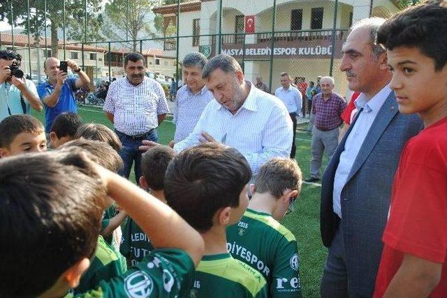 Amasya Belediyespor’dan 145 Çocuğa Futbol Eğitimi