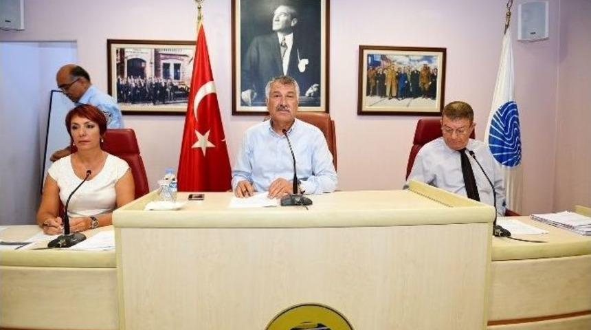 Seyhan Belediyesi’nde Yurt Dışı Gezileri İptal