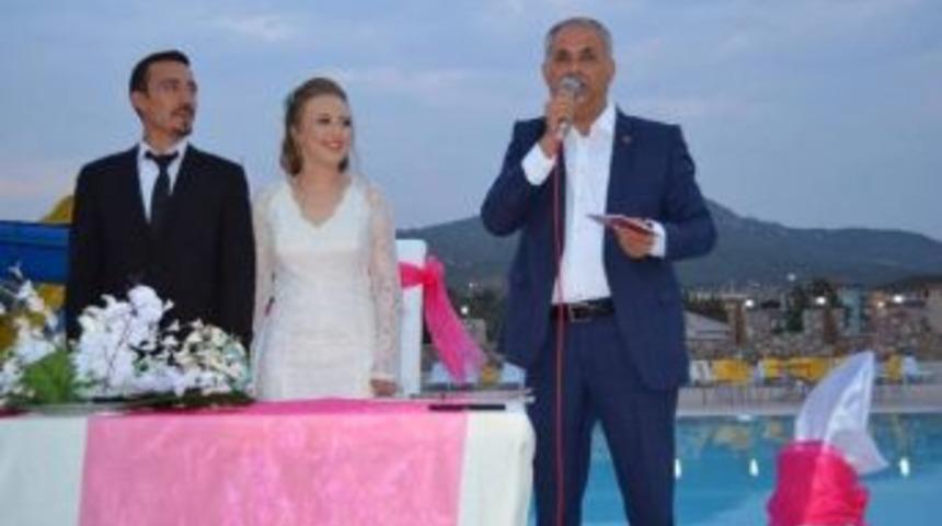 Başkan Yaman, Gen&ccedil; &Ccedil;iftin Nikahını Kıydı