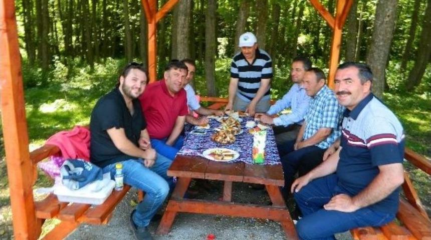 Yaz Kuran Kursu &Ouml;ğrencilerine Piknik Etkinliği