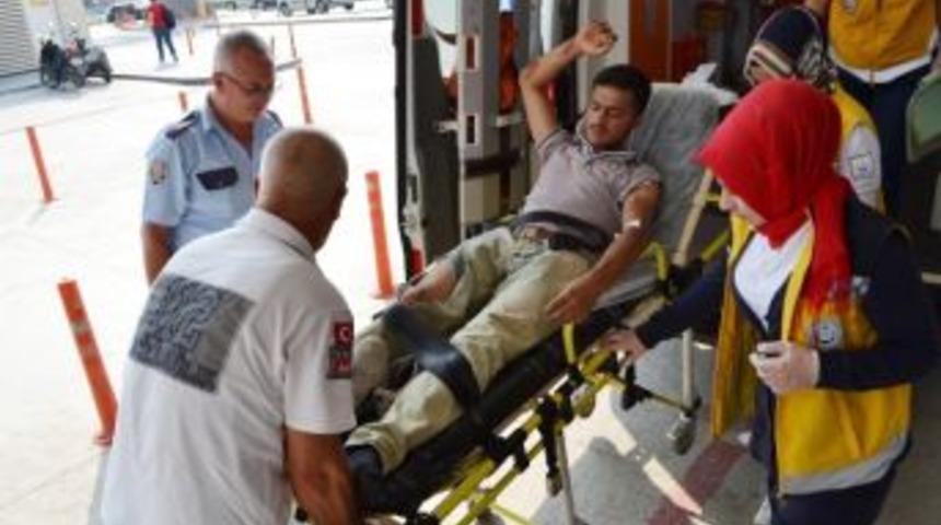 Kazanın Ardından &Ccedil;ıkan Kavgada Bı&ccedil;aklandı