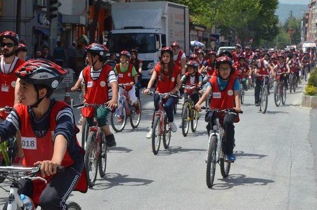 Bozüyük’te Gençlik Ve Zafer Bisiklet Turu Düzenlendi