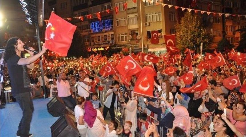 Kekilli’den 15 Temmuz Marşı