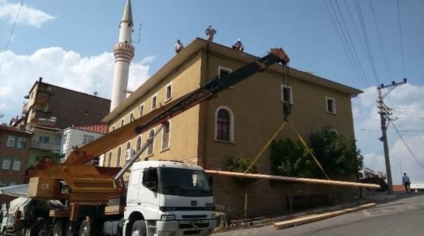 Hisarcık &Ccedil;arşı Camii&rsquo;nde Bakım Ve Onarım &Ccedil;alışması