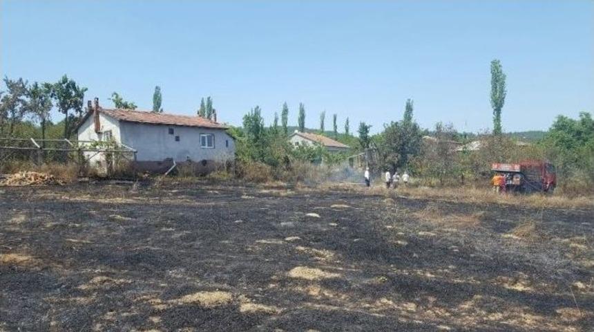 Alı&ccedil; K&ouml;y&uuml;nde Yangın