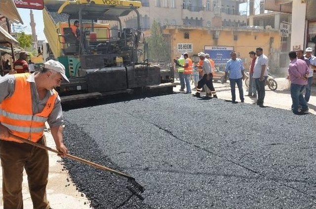 Prestij Projesinde İlk Asfalt Eski Urfa Caddesine Döküldü