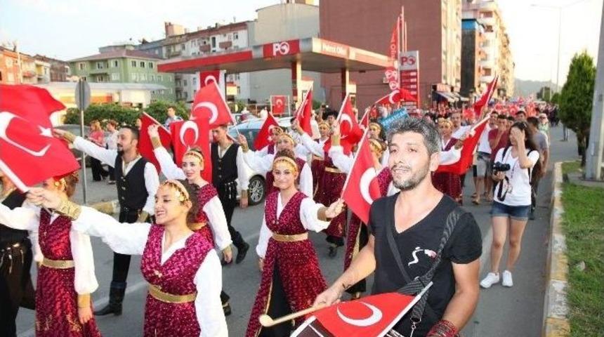 Yabancı Dans&ccedil;ılar Darbe Girişimini Protesto Etti