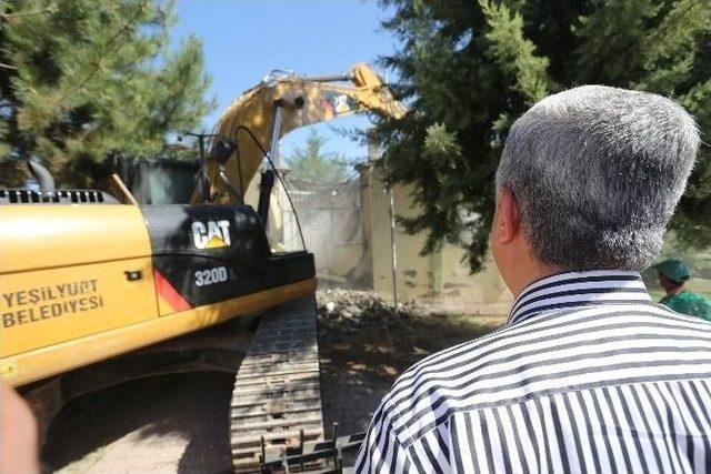 Yeşiltepe’ye Çok Amaçlı Modern Muhtar Evi Yapılıyor