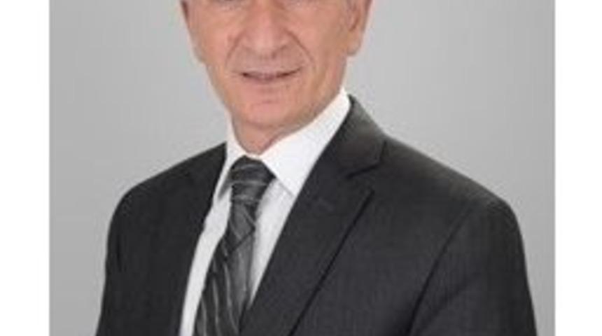 Yazar İlhan Akın&rsquo;a Bir &Ouml;d&uuml;l Daha