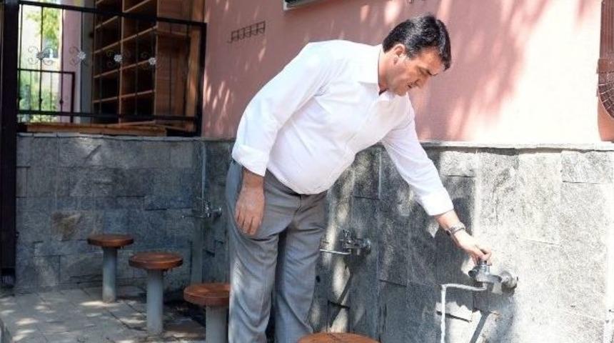 Mesire Yerindeki Mescit Yenilendi