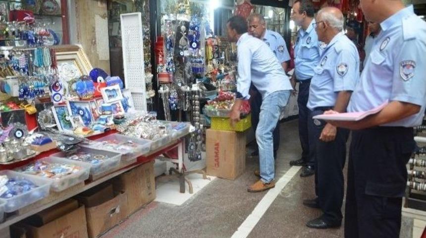 Akdeniz Zabıtası Kaldırım İşgallerine Karşı Denetim Yaptı