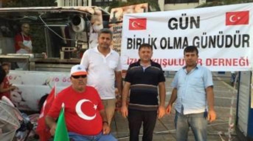 Demokrasi Şehitleri İ&ccedil;in Lokma Hayrı