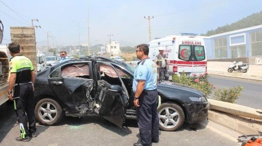 Bodrum&rsquo;da Trafik Kazası: 2 Yaralı