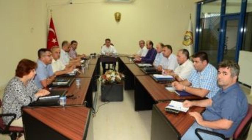İl &Ouml;zel İdaresi Şube M&uuml;d&uuml;rleri Toplantısı Yapıldı