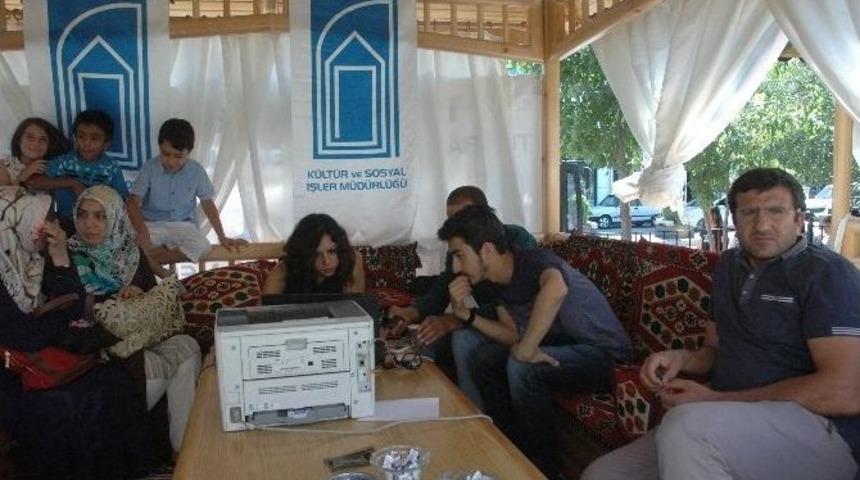 Tuşba Belediyesi&rsquo;nden &Ouml;ğrencilere Rehberlik Hizmeti