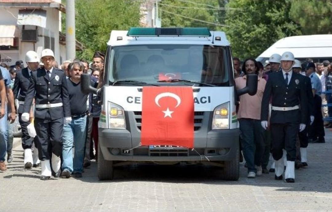 Uşak Şehidini Ebediyete Uğurladı