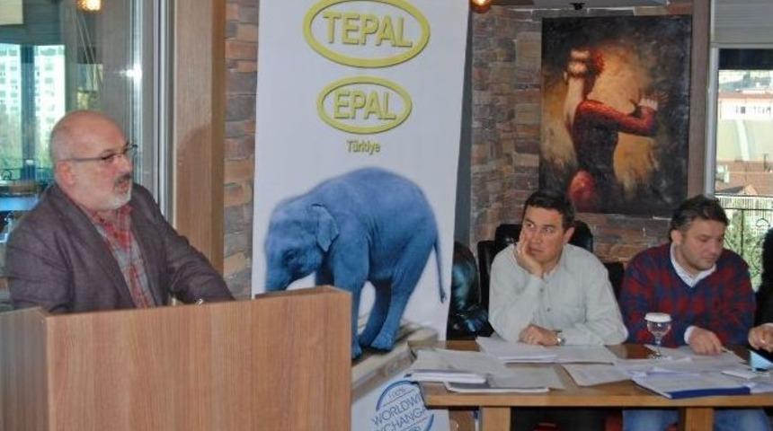 Bel&ccedil;ika Ve Ukrayna&rsquo;da Lisansız Firmalarca &Uuml;retilen Sahte Paletlere El Konuldu