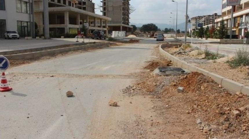 Nil&uuml;fer Belediye Başkanı Mustafa Bozbey