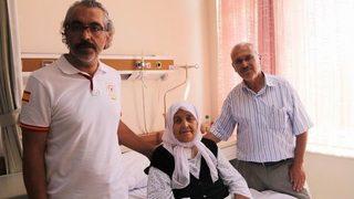 Erü Hastaneleri’nde İlk Kez Lokal Anesteziyle Paratiroid Tümörü Ameliyatı Yapıldı