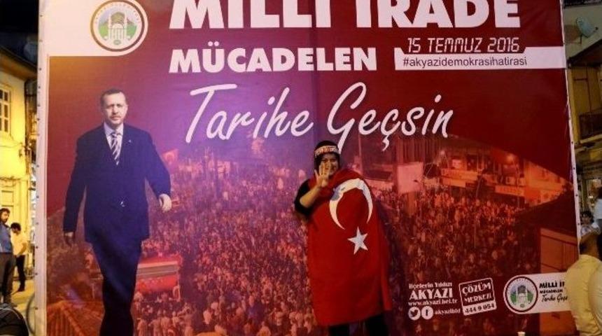 &Ccedil;arşı İ&ccedil;ine Kurulan Hatıra Platformuna B&uuml;y&uuml;k İlgi