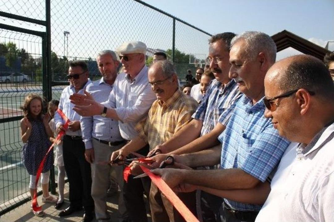 G&ouml;kmeydan Spor Kamp&uuml;s&uuml; T&ouml;renle A&ccedil;ıldı