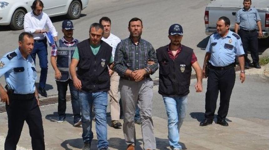 Darbecilerin Sıkıy&ouml;netim Komutanı Kurmay Albay İle Y&uuml;zbaşı Tutuklandı