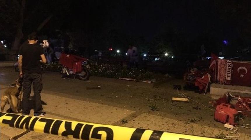 Antalya&rsquo;da Demokrasi N&ouml;beti Alanında Patlama