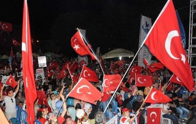 Eskişehir’de Demokrasi Nöbeti 20’nci Gününde Sürüyor