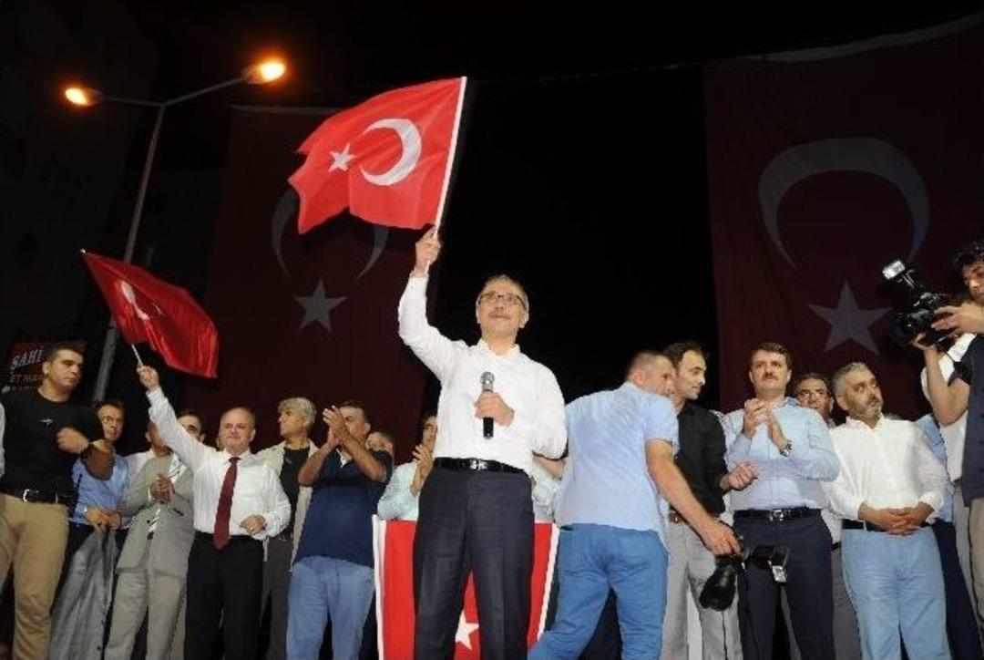 Kalkınma Bakanı L&uuml;tfi Elvan; "yaşananlar Bir İşgal Harekatıdır"