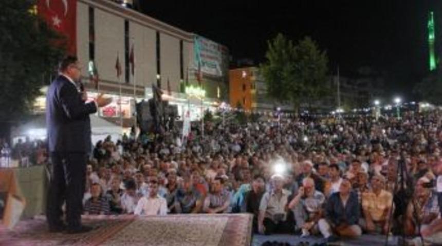 Karataş, Hemşehrileriyle N&ouml;bet Tuttu