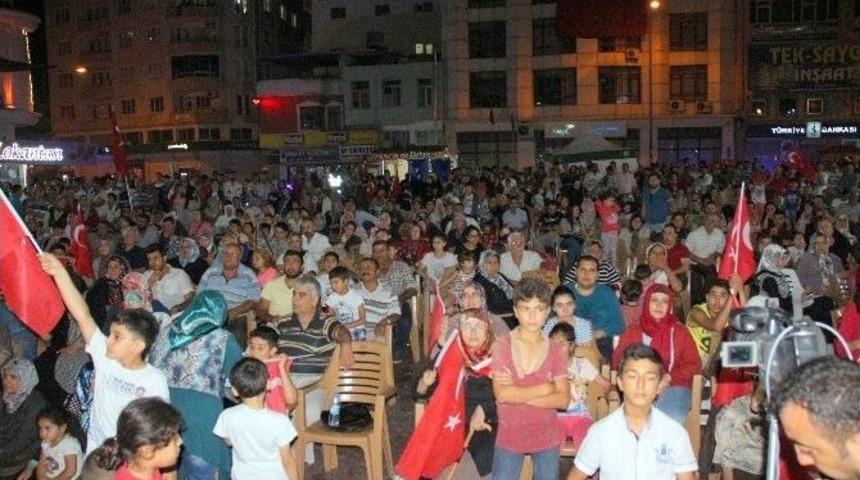 7 Aralık &Uuml;niversitesi Demokrasi N&ouml;betinde