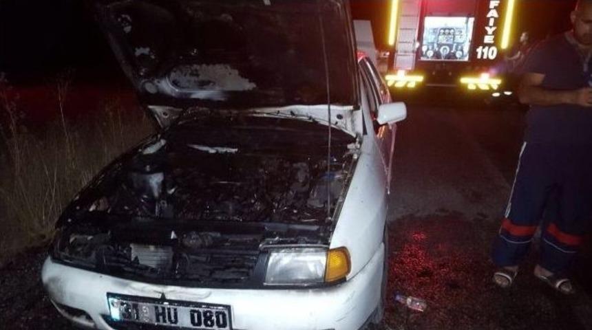 Adıyaman&rsquo;da Otomobil Alev Aldı
