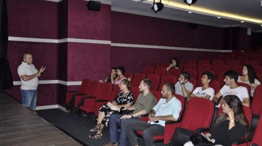 Beylikd&uuml;z&uuml; Belediyesi 2 Bini Aşkın &Ouml;ğrenciye Tercih Danışmanlığı Verdi