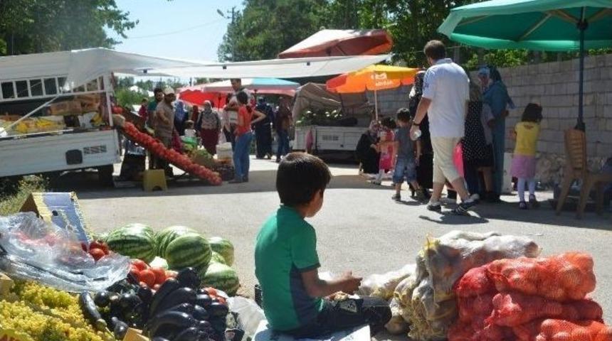Erciş&rsquo;te Semt Pazarı Uygulaması
