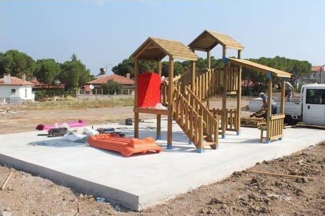 Gencer &ldquo;ayvalık&rsquo;ın D&ouml;rt Bir K&ouml;şesine Bir Ayda 20 &Ccedil;ocuk Parkı Yapacağız&rdquo; 1