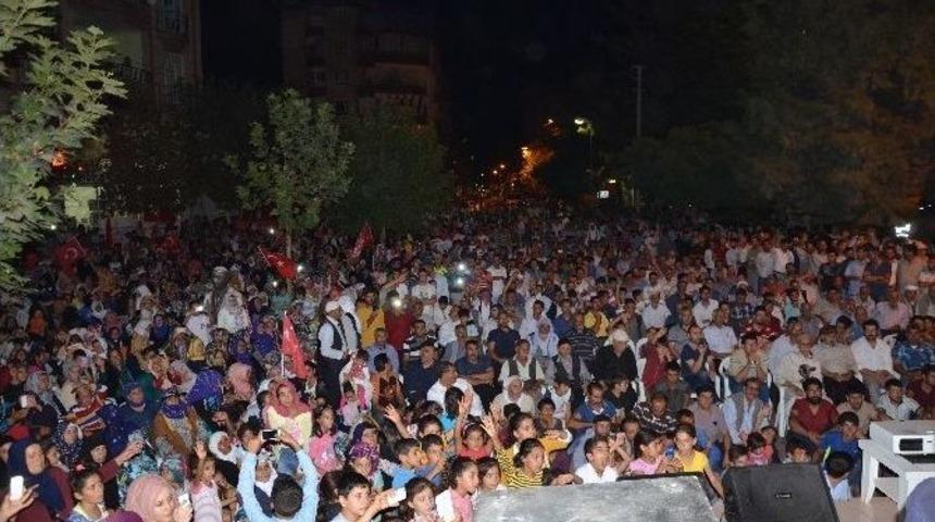 Meydanlarda &rsquo;demokrasi N&ouml;beti&rsquo; Devam Ediyor