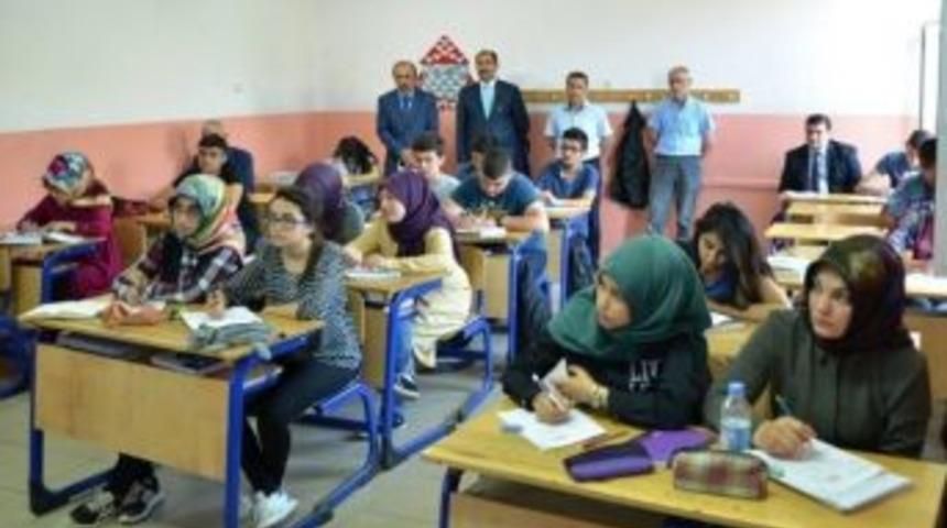 Vali Arslantaş Destekleme Ve Yetiştirme Kurslarını Ziyaret Etti