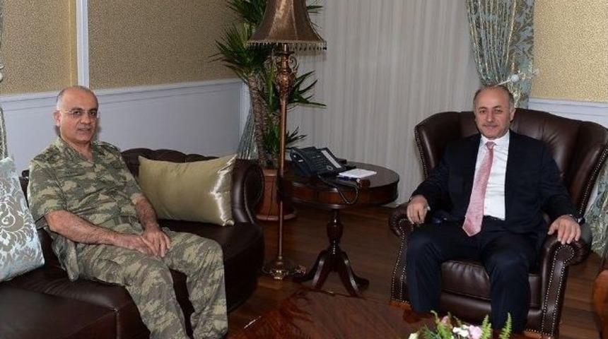 9. Kolordu Ve Garnizon Komutanı T&uuml;mgeneral Mehmet &Ouml;zoğlu G&ouml;revine Başladı