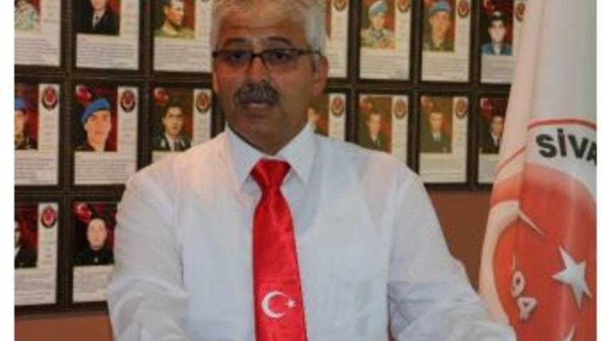 Sivas Şehit Aileleri Ve Gazileri Derneği&rsquo;nden Darbe Girişimine Tepki