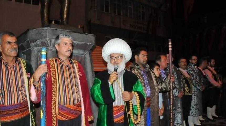 Temsili Nasreddin Hoca Demokrasi Nöbetine Katıldı