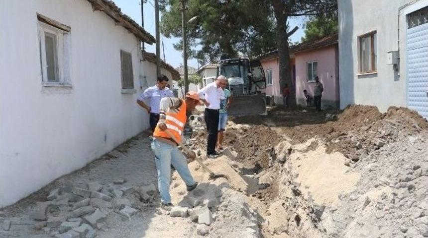 Kanalizasyon &Ccedil;alışmaları Yerinde İncelendi