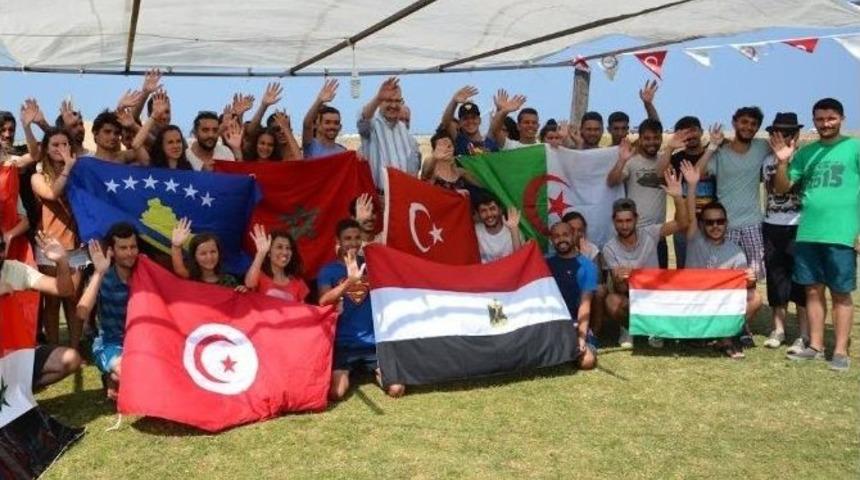 Karacabey &lsquo;uluslararası Yaz Dil Kampı&rsquo;na Ev Sahipliği Yaptı