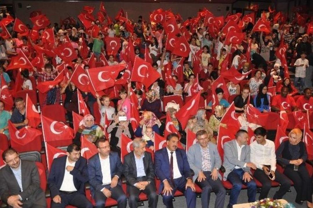 15 Temmuz Şehitleri &Uuml;sk&uuml;dar&rsquo;da Anıldı