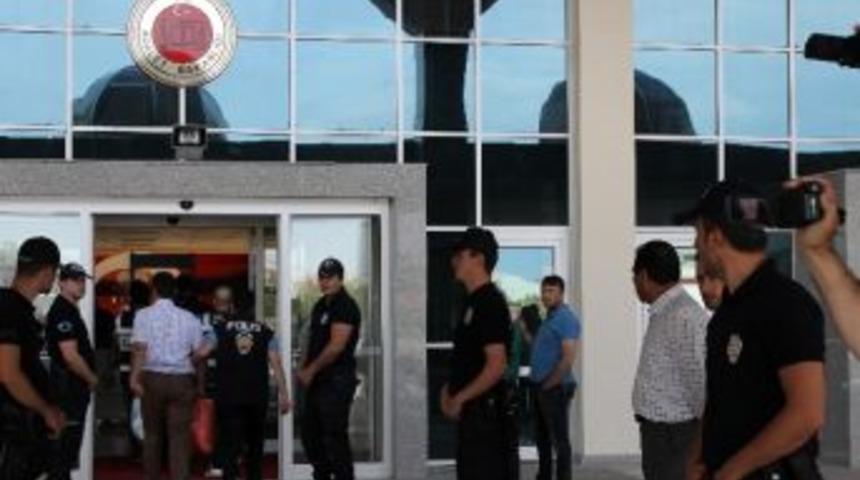 Edirne&rsquo;de 65 Kişi Tutuklandı