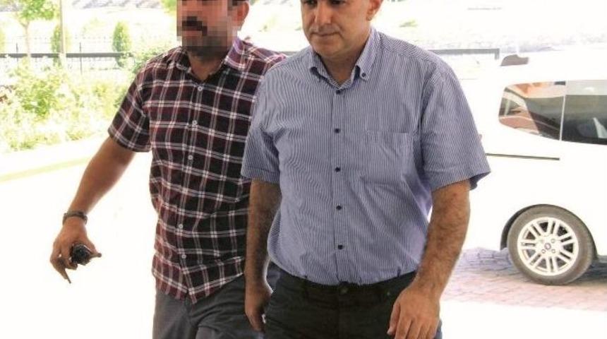 Bal Ve Kızılarslan Ordudan Atıldı