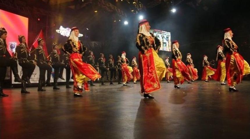 B&uuml;y&uuml;k&ccedil;ekmece Festivali&rsquo;nden Aydın Boysan Ve İrfan Değirmenci&rsquo;ye &Ouml;d&uuml;l