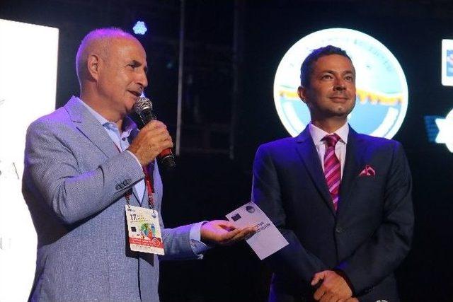 Büyükçekmece Festivali’nden Aydın Boysan Ve İrfan Değirmenci’ye Ödül