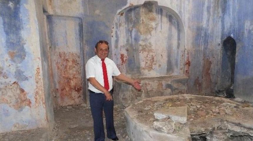 2. Mahmut&rsquo;un Yaptırdığı Hamamın İ&ccedil;ler Acısı Hali